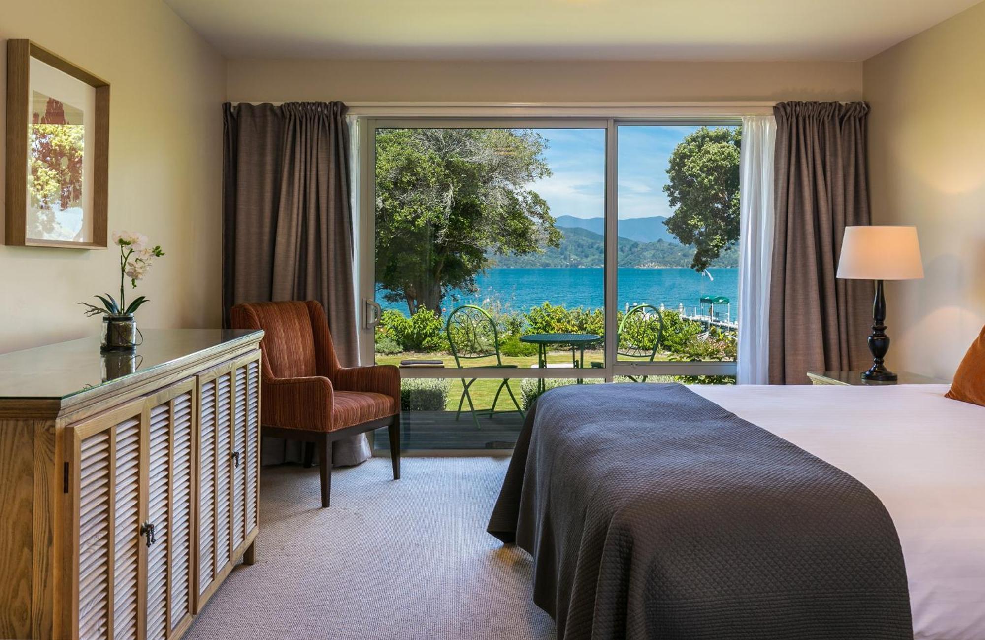 Raetihi Lodge Kenepuru Sounds ภายนอก รูปภาพ